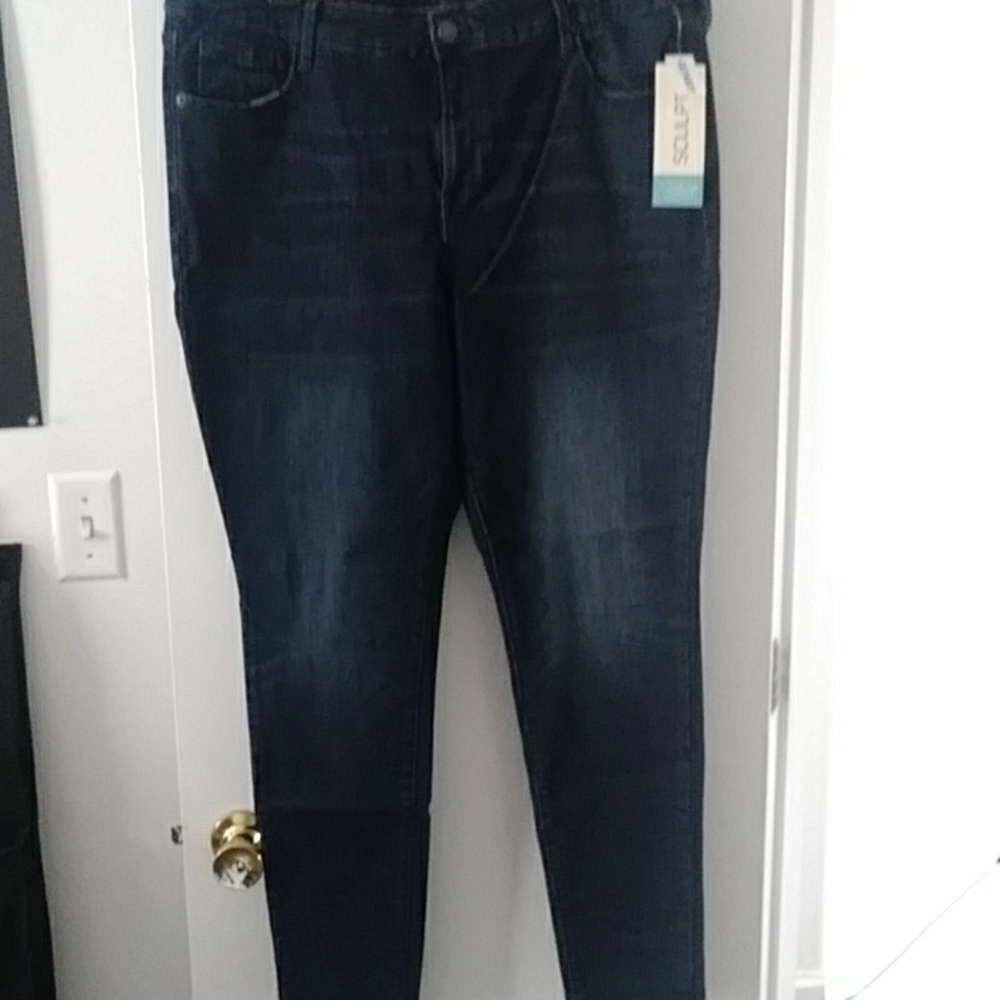 Old Navy Rockstar Super Skinny Jeans